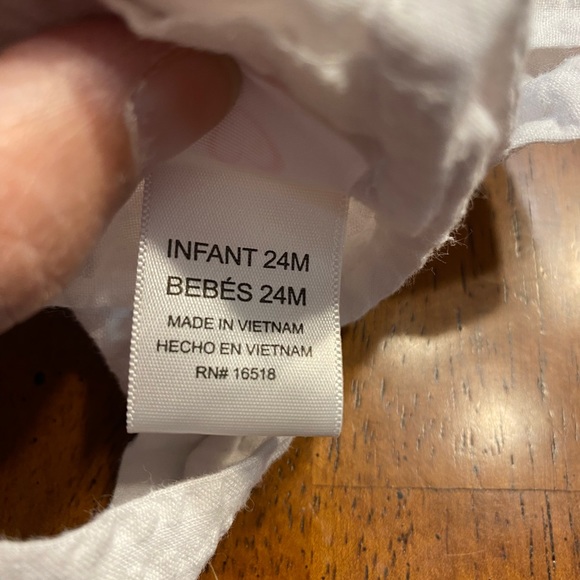 Youngland Baby girls white cotton sundress.  Size 24 months. With butterflies - Picture 9 of 11